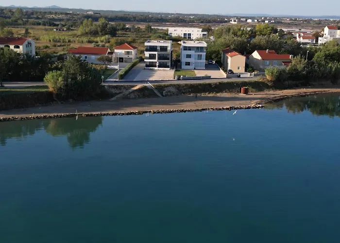 Lägenhet L&l Seabreeze 2 Nin